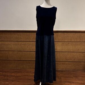 Sleeveless Navy Velvet Bodice Maxi Dress